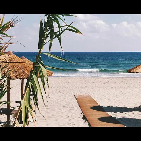 Paradise - View, Pool & Parking, 200mt Sea Prázdninový dům
