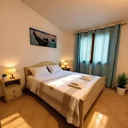 Paradise - View, Pool & Parking, 200mt Sea Tertenìa