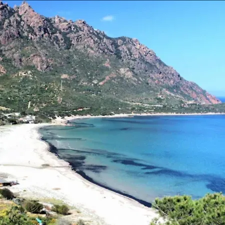 Paradise - View, Pool & Parking, 200mt Sea